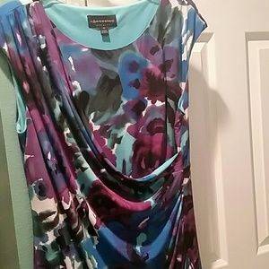 Beautiful floral dress Gently used Sz 16